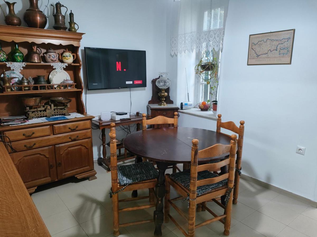 Casa Oliver Атина Екстериор снимка
